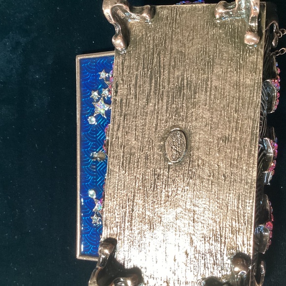 Kirks Folly trinket box with removable angel - Picture 4 of 8